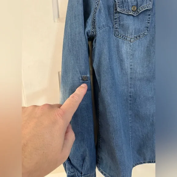 Highway Jeans Denim Shirt. Large. Very Clean. Smoke Free. Excellent Condition. - Picture 3 of 11